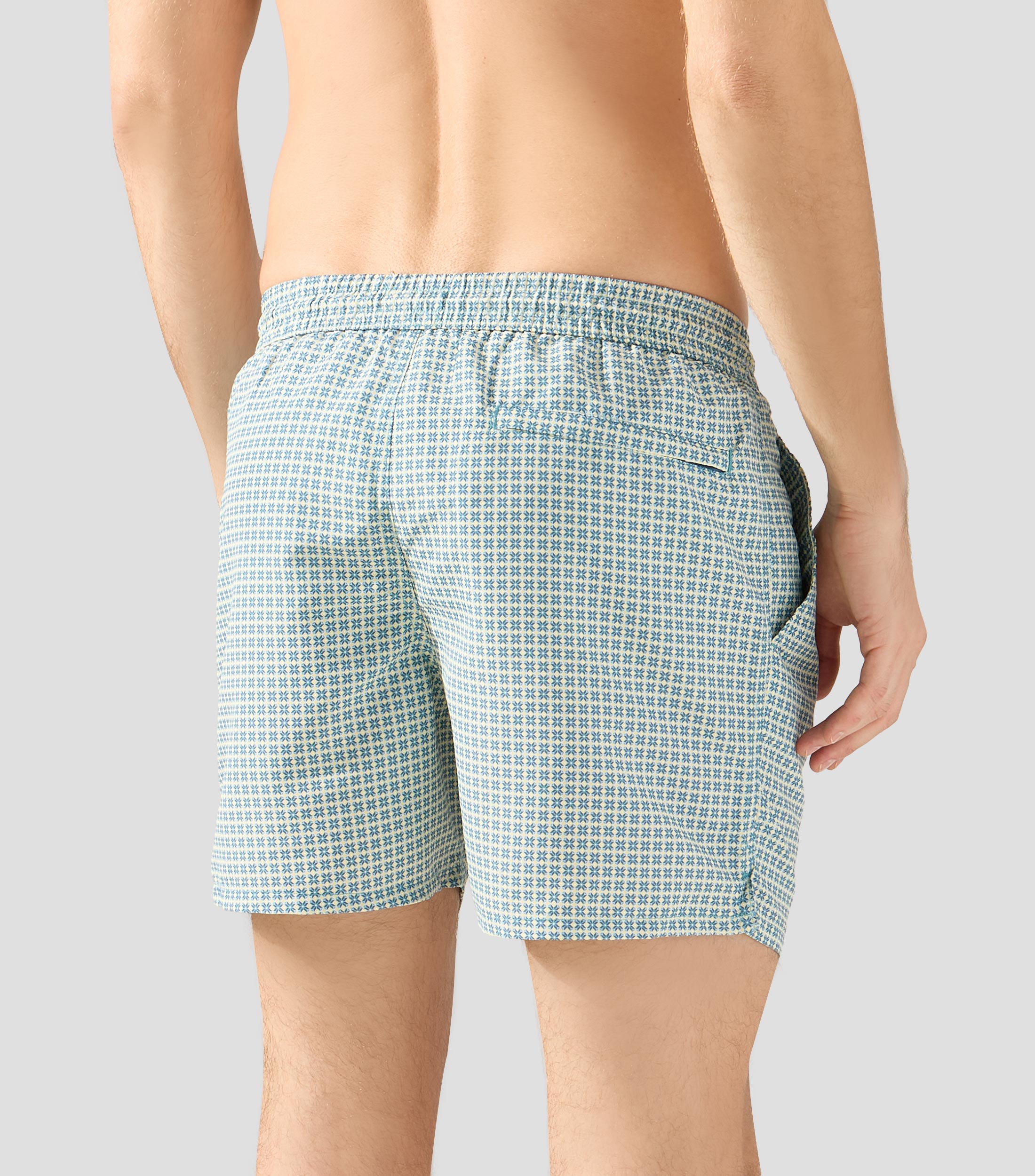 Traje de baño corto a cuadros Hombre